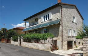 Отель Apartment Pula Sponzina V  Пула